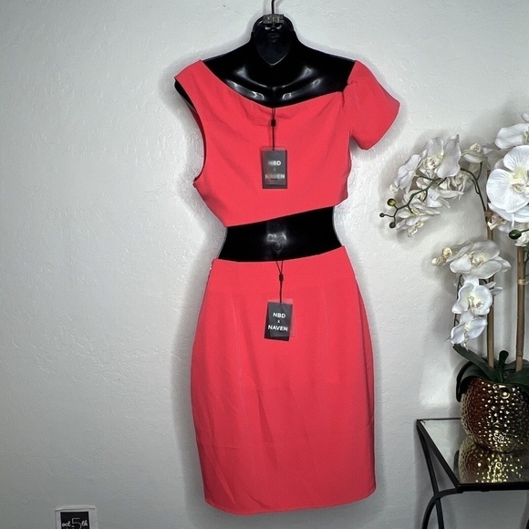 Nbd X Naven Maddy Set Crop Top Skirt In Orange coral  Size M/S - Picture 4 of 6